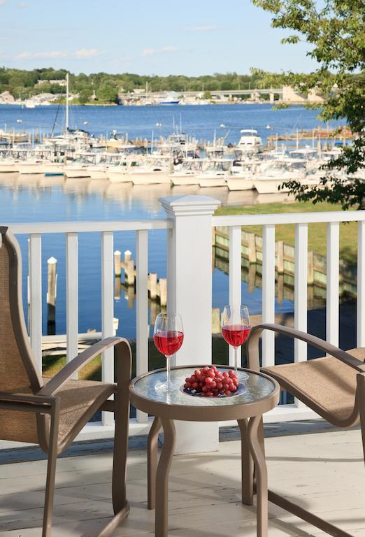Inn At Harbor Hill Marina Niantic Chambre photo